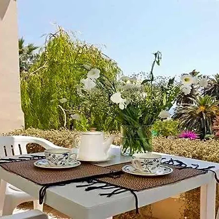 Igea Lägenhetshotell Capri