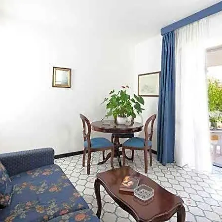 Apart-hotel Igea 4*