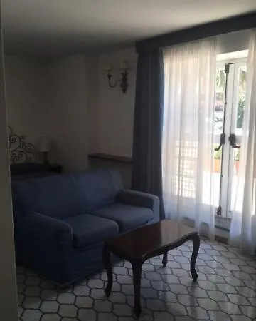 Igea Lägenhetshotell 4*